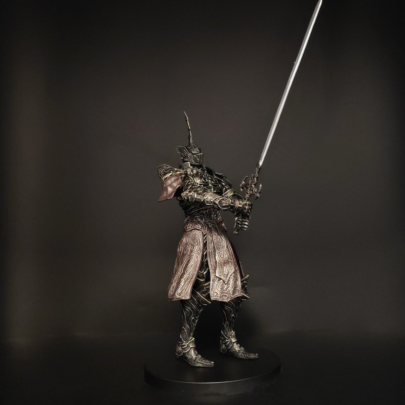 تمثال أنمي قابل للتجميع من PVC - مراجعة Anime Fan Merchandise وسعره