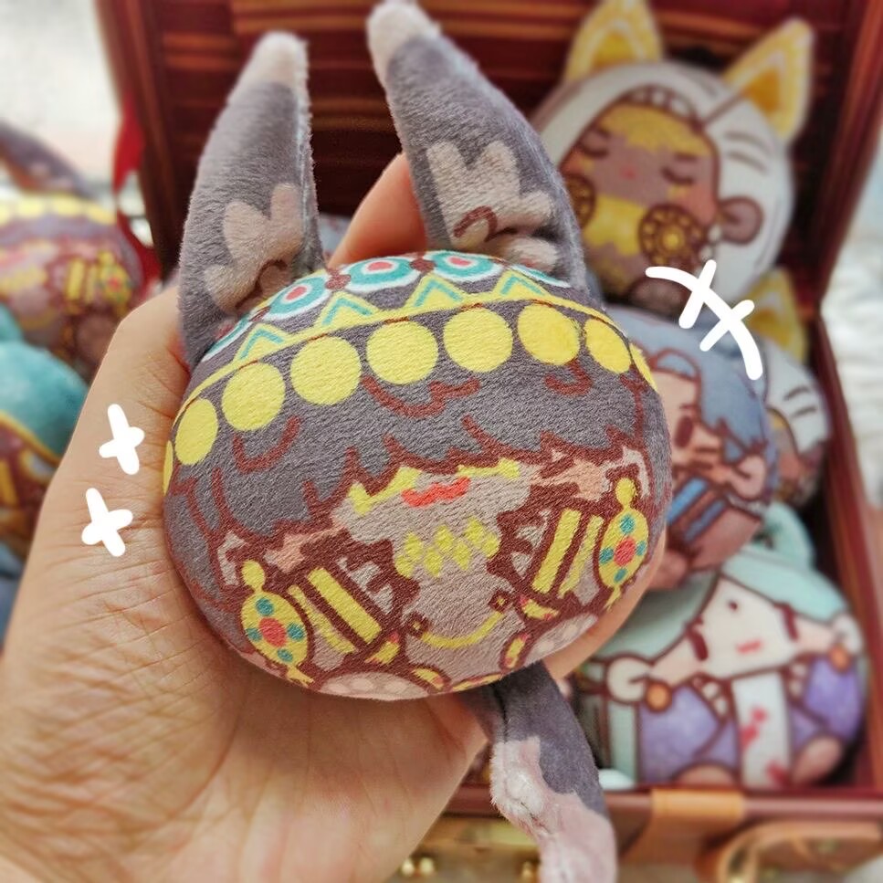 كرة قطيفة أصلية من سودان ألتون - مراجعة Anime Fan Merchandise وسعره